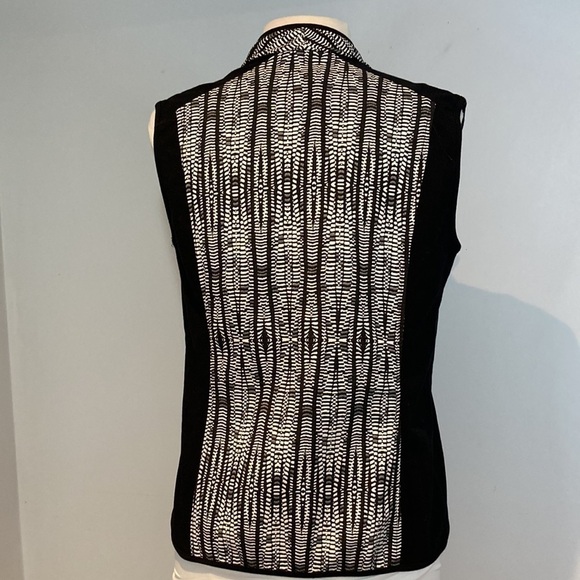 J’envie New York black and cream printed zip up vest size 8 - Picture 8 of 13